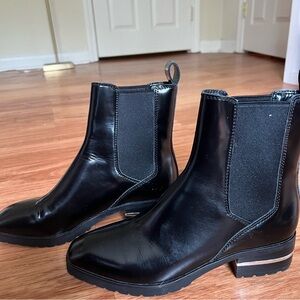 Doice Vita Black Mid Boots (barely worn)